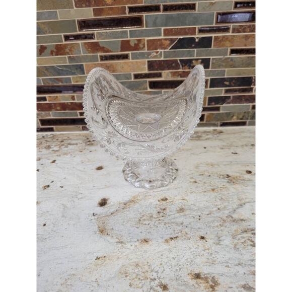 Vintage Westmoreland Princess Feather Banana Stand, Clear Scroll Pedestal - Picture 2 of 6